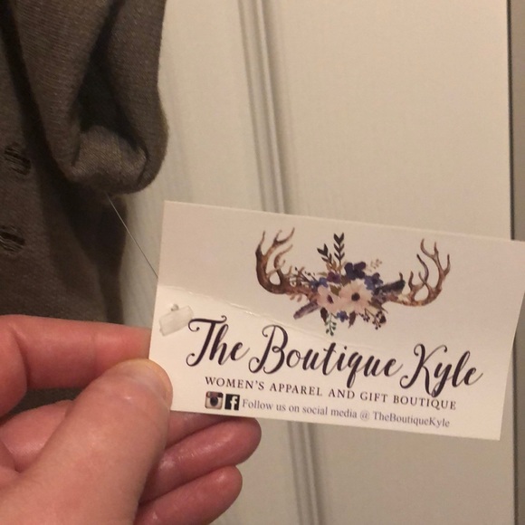 My Story - brown ripped tee - Picture 5 of 6